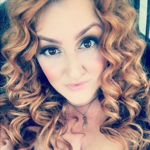 Meet your Posher, Ashlee